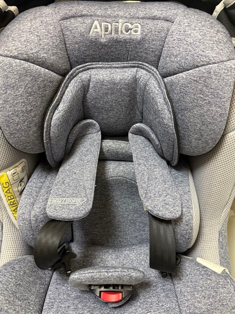 12/15日まで値下げ！【美品】アップリカ クルリラチャイルドシートISOFIX