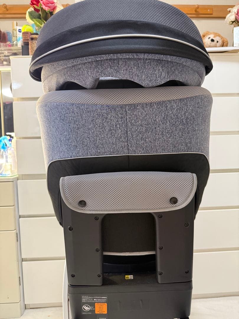 12/15日まで値下げ！【美品】アップリカ クルリラチャイルドシートISOFIX