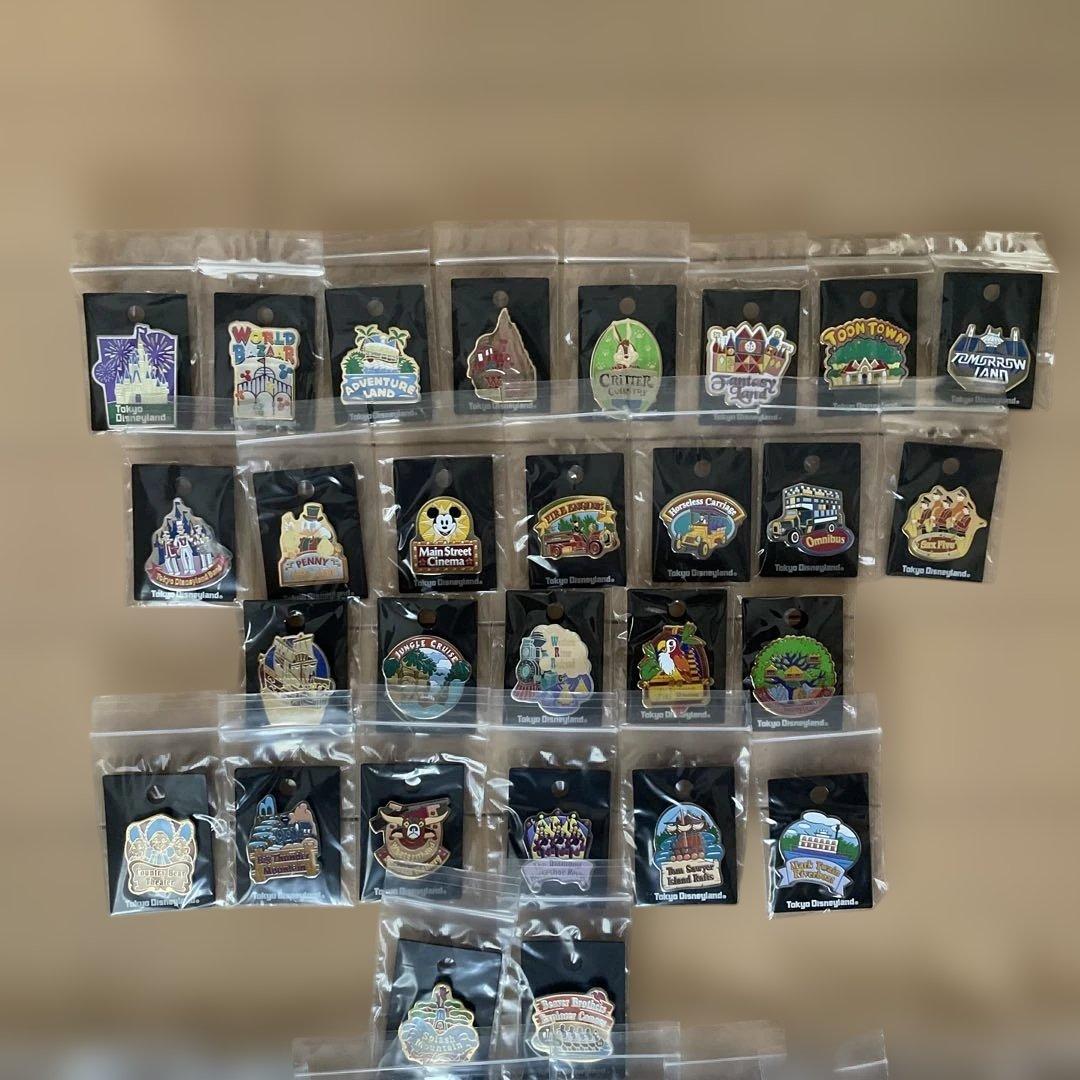 東京ディズニーランド　ピンバッジ　アトラクションなど　51個　コンプリートセット