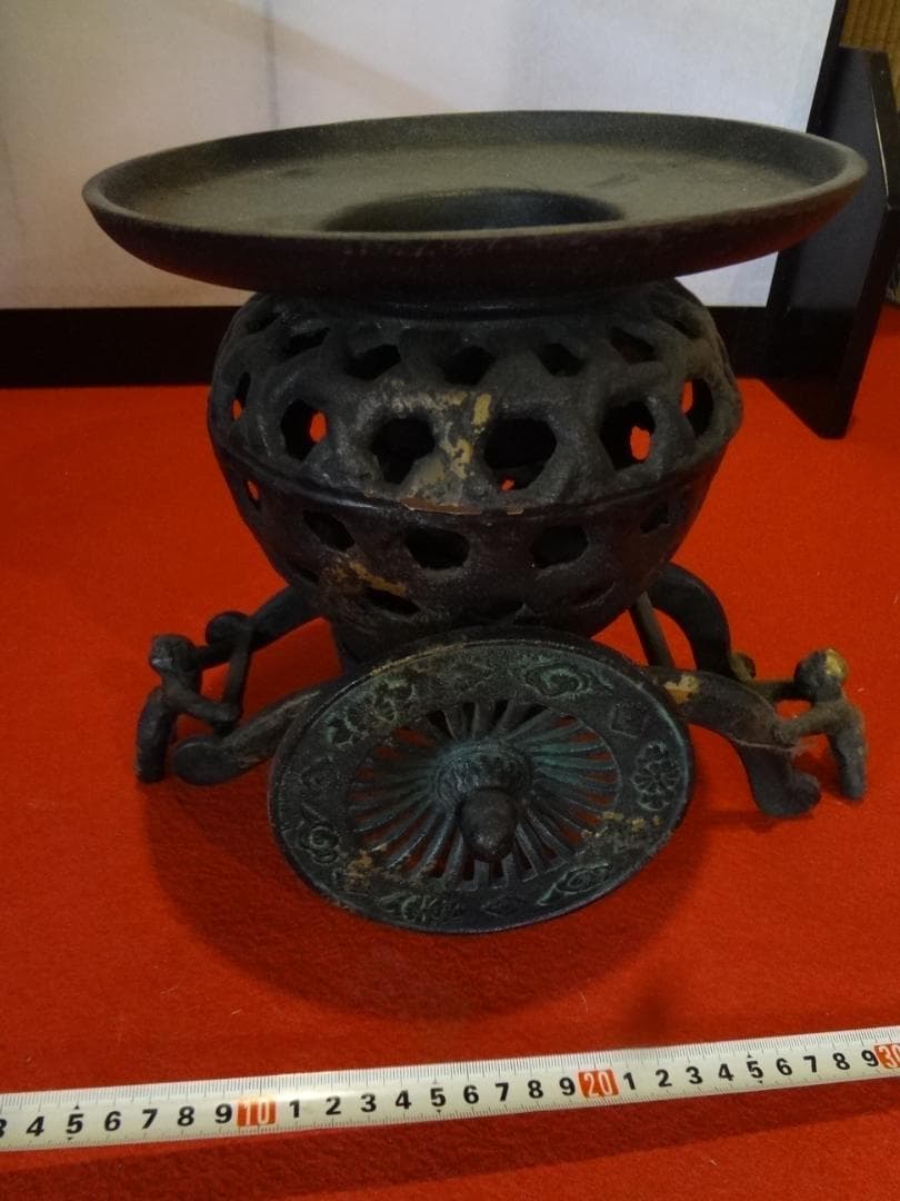 アンティーク・古美術　　　　花器・香炉・オブジェ・鉄器