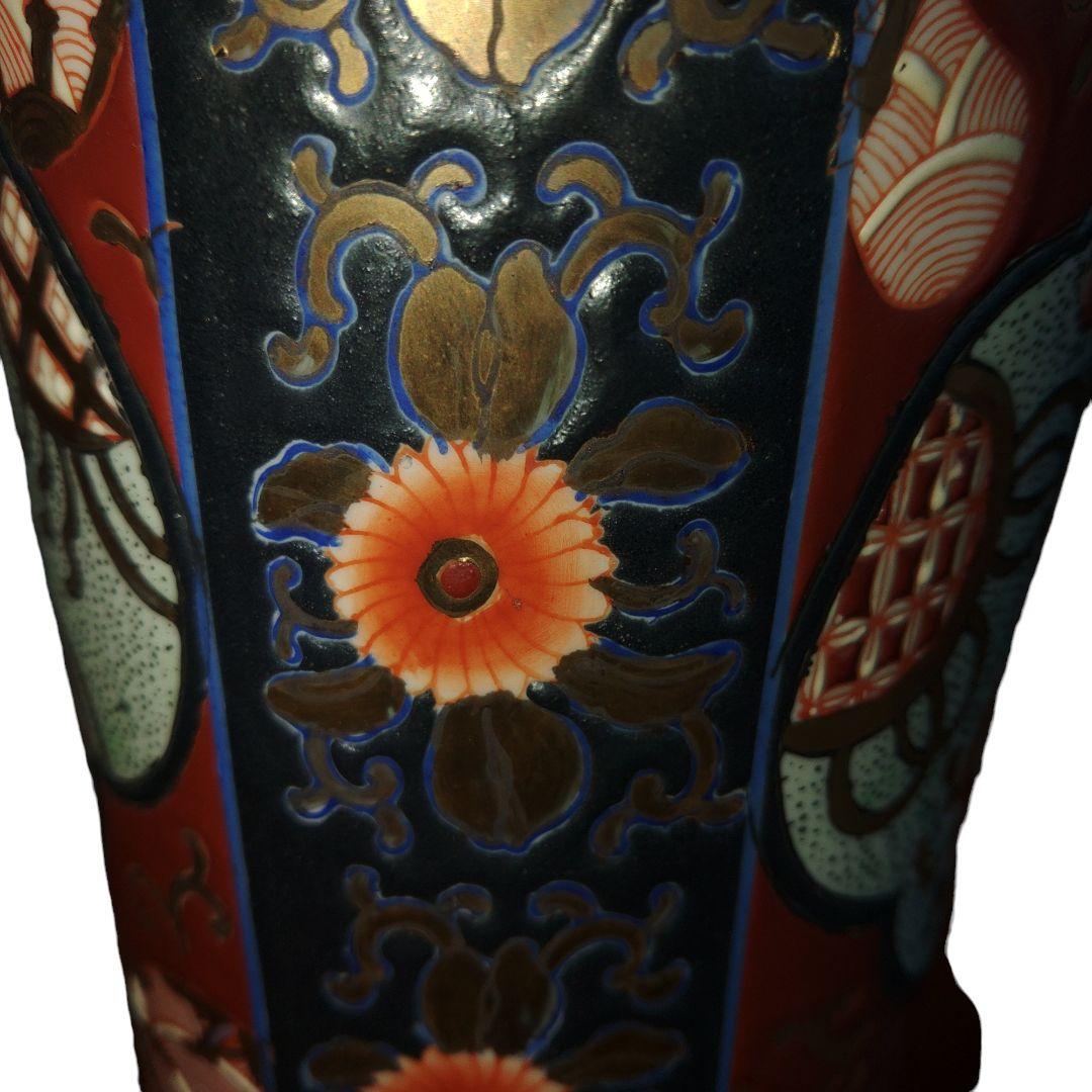 金彩草花文双耳花瓶　高さ36.5cm