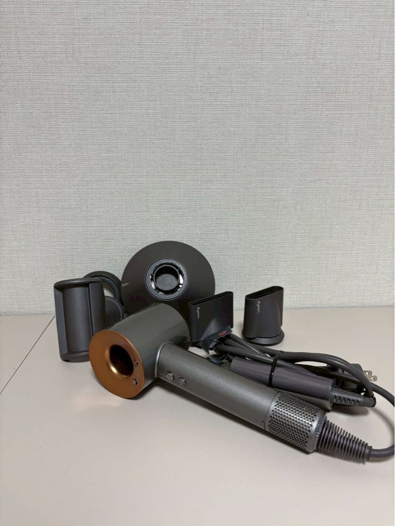 Dysonダイソン HD08 ヘアドライヤー