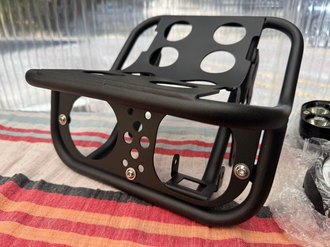 ホンダ　ハンターカブ カスタムヘッドライト