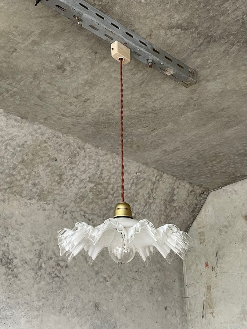 54. 40’s フランスアンティーク　古民家 ガラスシェードペンダントランプ