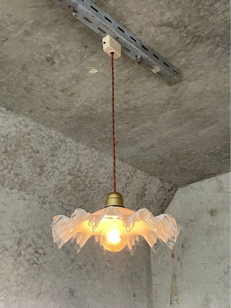 54. 40’s フランスアンティーク　古民家 ガラスシェードペンダントランプ