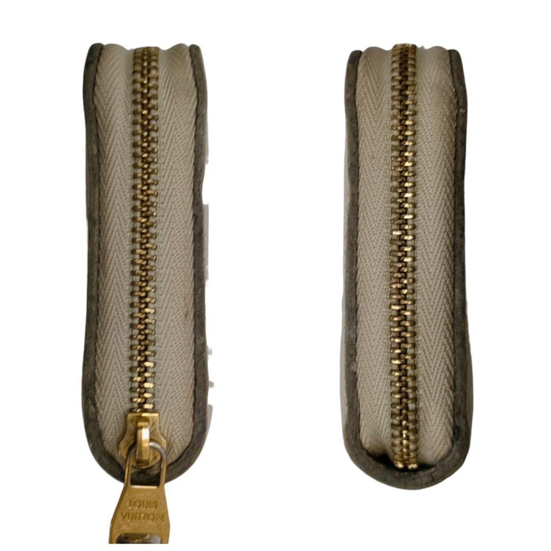 ルイヴィトン　ケース　ジッピーパース　ネージュ　アンプラント