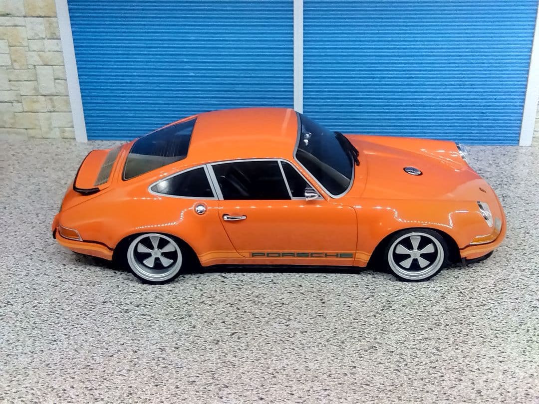 GT SPIRIT 1/18ミニカー SINGER 911 カスタム