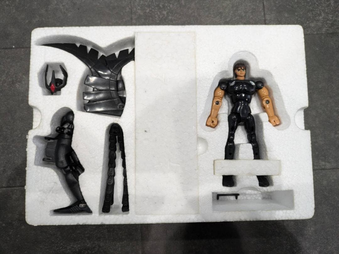 希少！美品 聖闘士星矢 限定暗黒聖衣 ブラックフェニックスクロス フィギュア