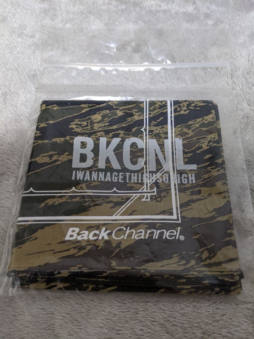 バックチャンネル　ゴーストライオンカモ　バンダナ　新品袋付きnitraidthc