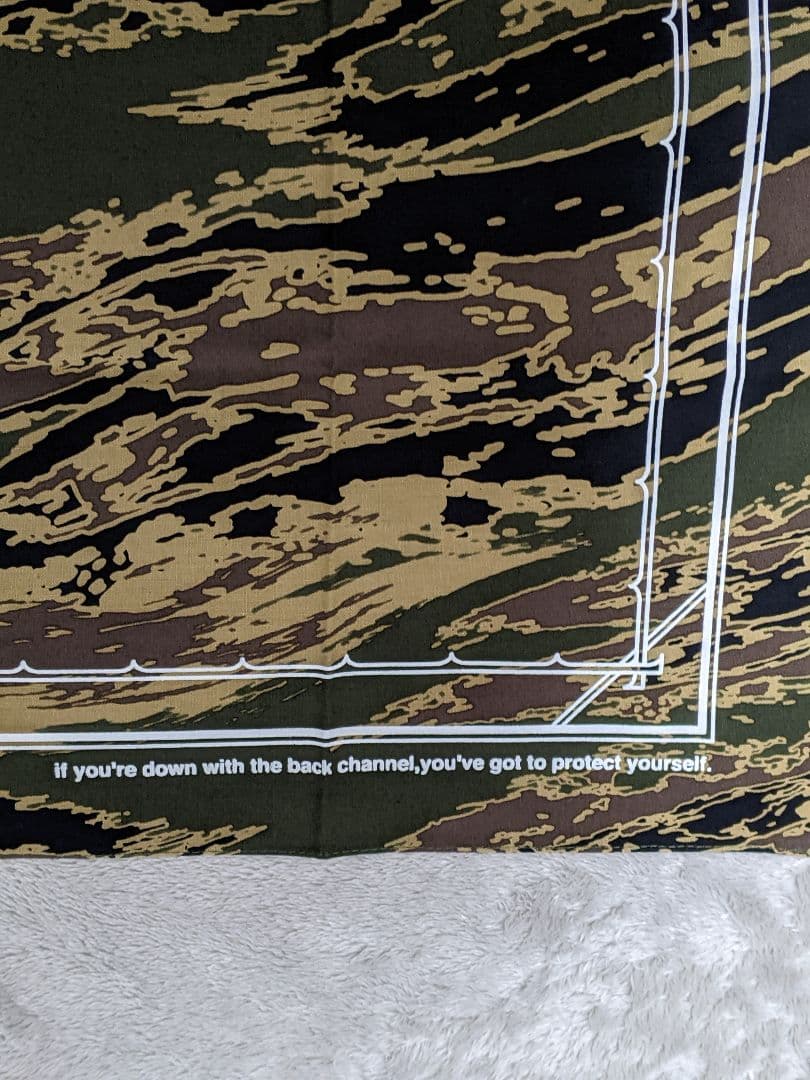 バックチャンネル　ゴーストライオンカモ　バンダナ　新品袋付きnitraidthc