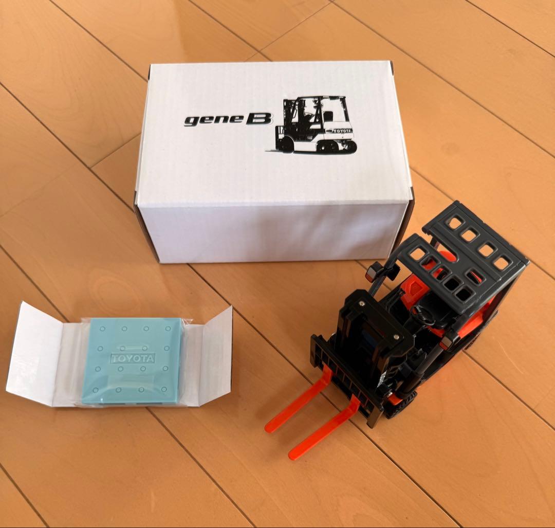 【非売品】TOYOTA L&F フォークリフト ミニカー (2セット)