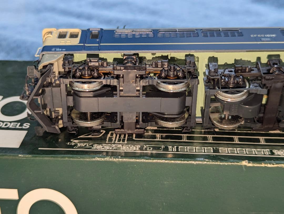 KATO　EF65 1000番台 前期形【1-305】HOゲージ