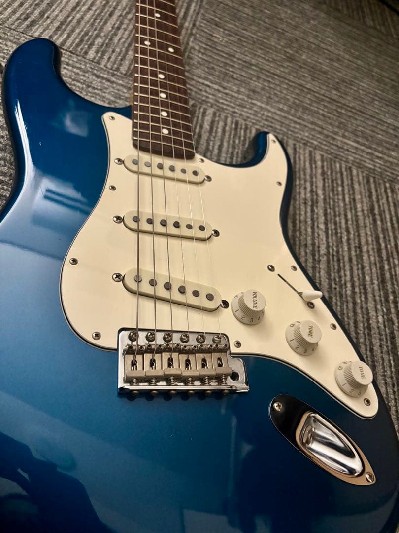 Bacchus BST-60's LPB ラッカーフィニッシュ 国産ストラト