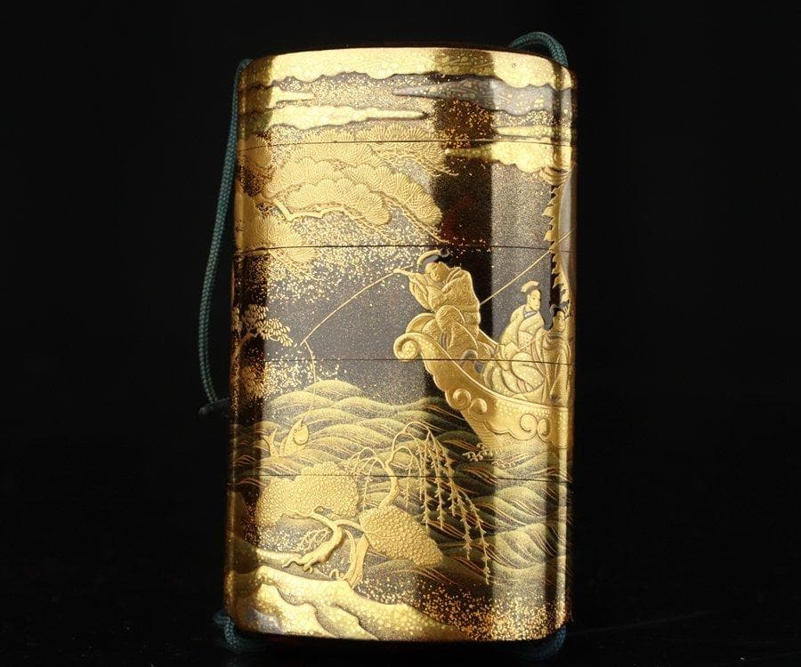 金地船人物高蒔絵印籠　梶川文龍斎作（江戸時代・美術館展示クラス・根付）