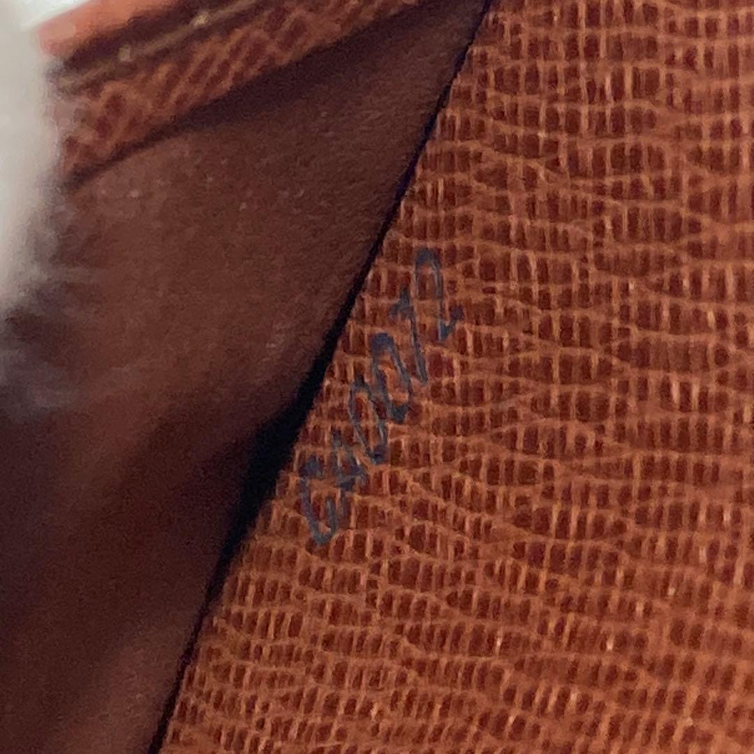 本日限定　美品　LOUIS VUITTON コンパクト　ミニ　二つ折り　折り財布