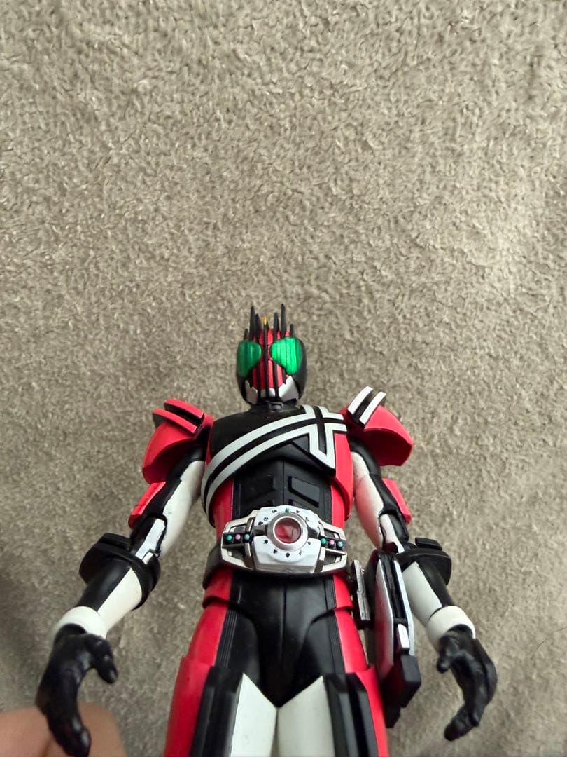 S.H.Figuarts(真骨彫製法)仮面ライダーディケイド 改修品