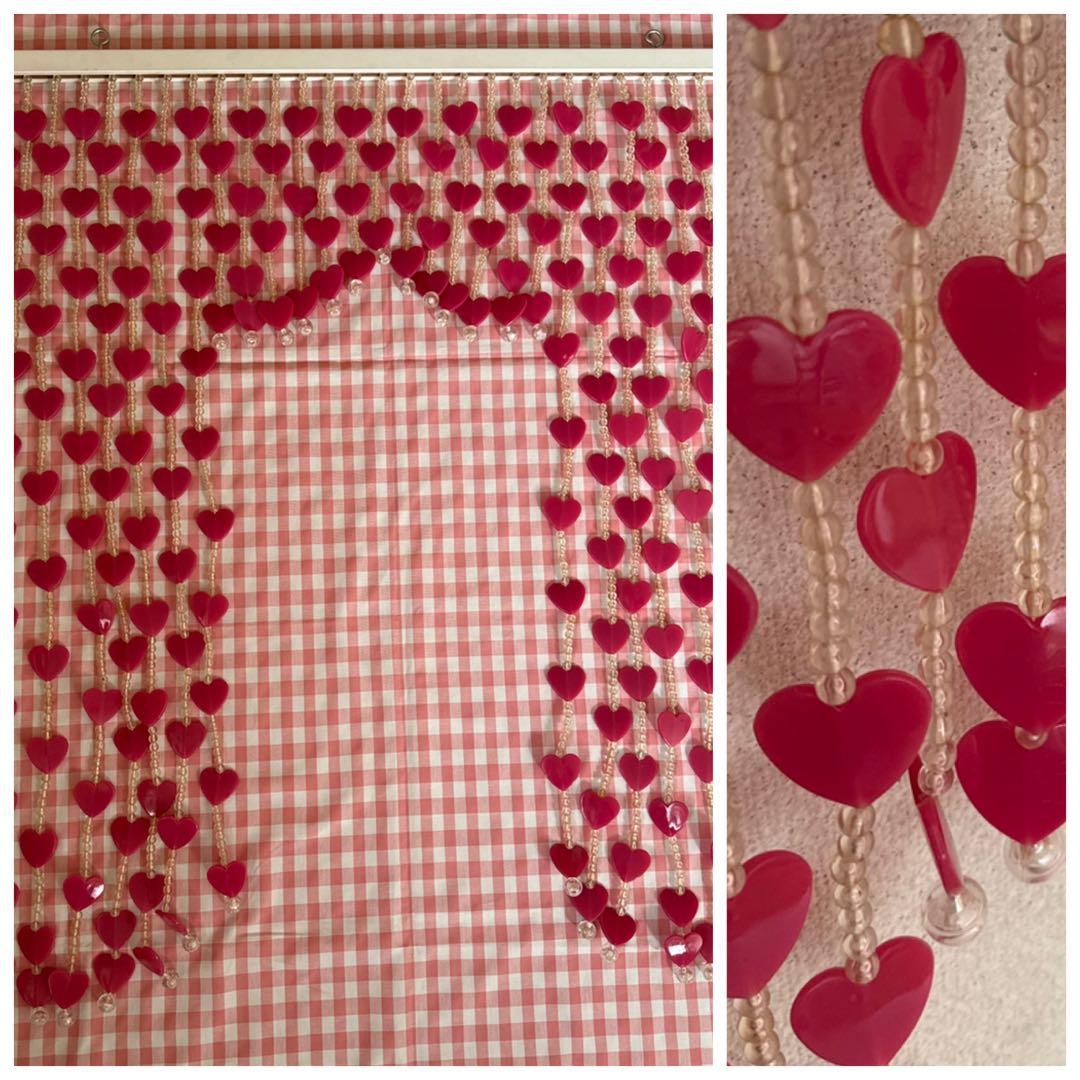 もも　　　レトロポップのれん　ピンクハート型