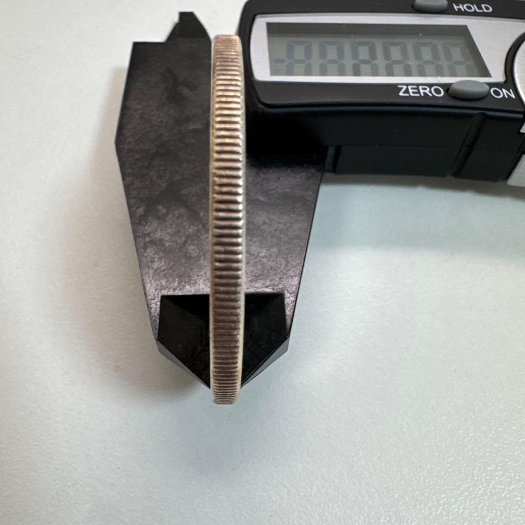 一圓銀貨　26.94g 明治29年　左銀打ち　美品