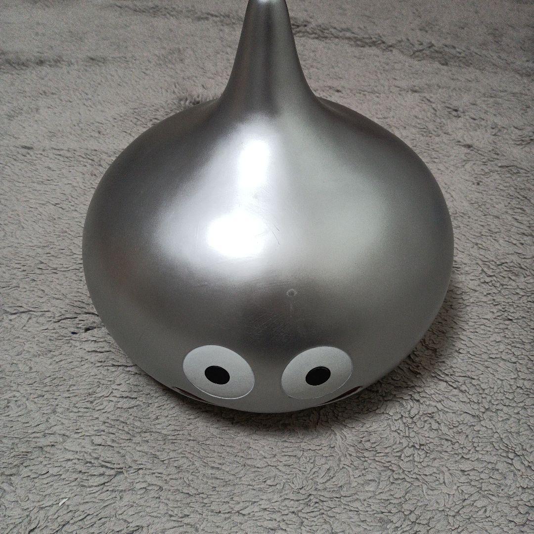 メタルスライム フィギュア 等身大