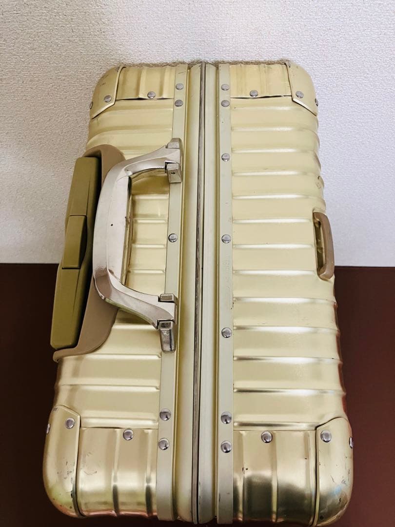 【Ragさん専用】【美品・希少】RIMOWA トパーズ 63L チタニウム