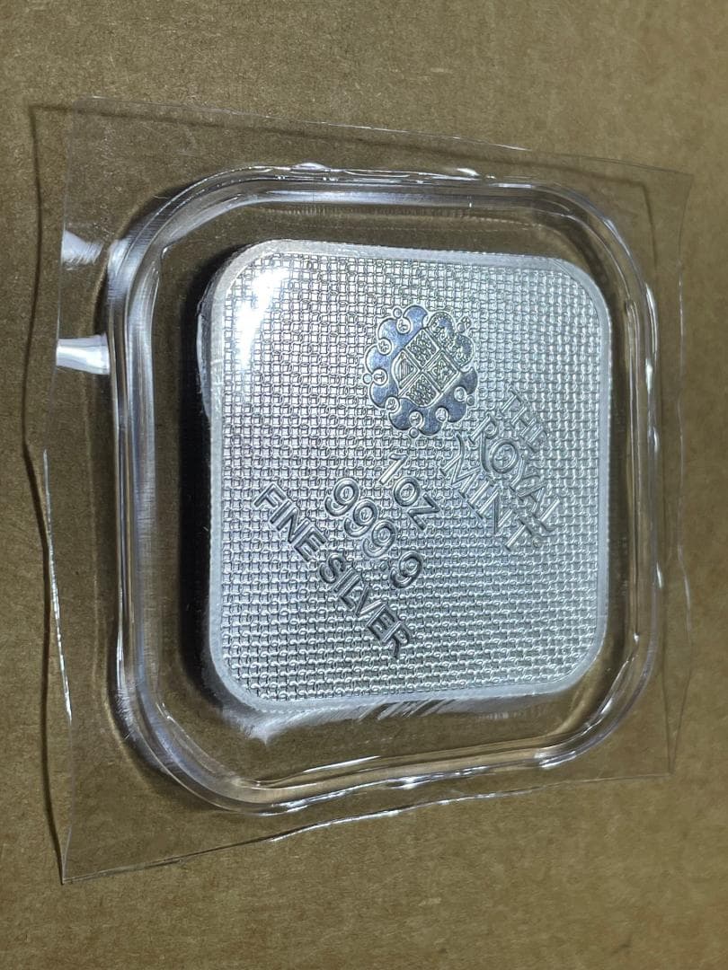 クイーンズ・ビースト・コンプリーター 1オンス シルバーバー1枚