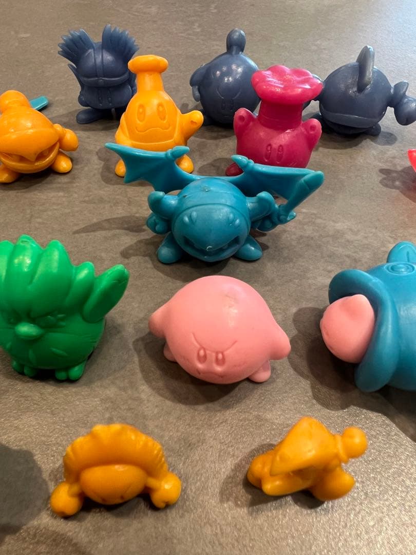 【希少】星のカービィ 塩ビフィギュア 食玩 ガチャポン おまけ付き