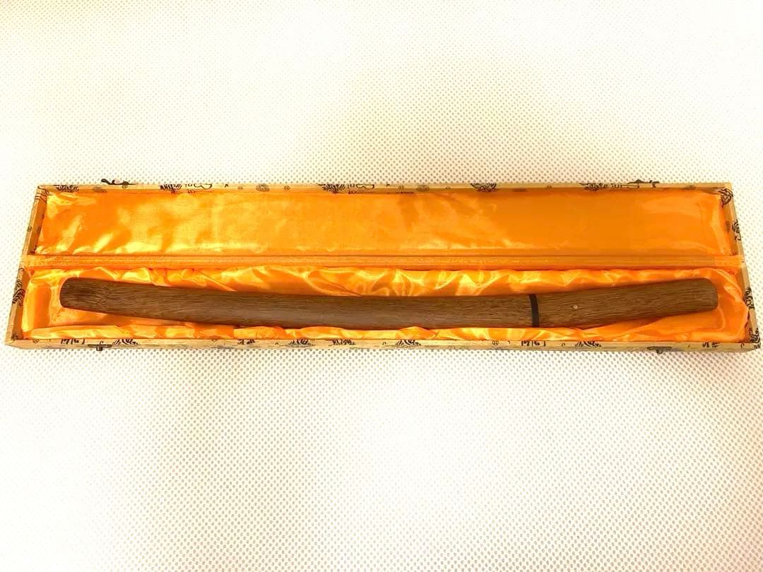 日本刀花梨木連体T10焼き鑑賞用武具　今月だけの特別価格‼️