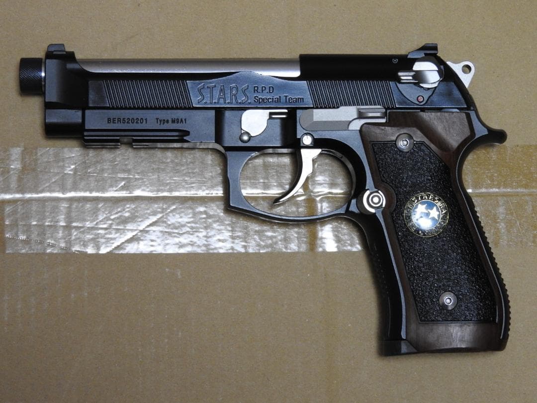 ガスガン 東京マルイ 『M9A1』＋『サムライエッジ A1 ジル』＋(おまけ)