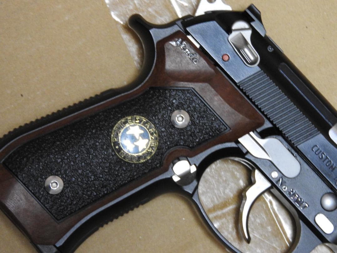 ガスガン 東京マルイ 『M9A1』＋『サムライエッジ A1 ジル』＋(おまけ)