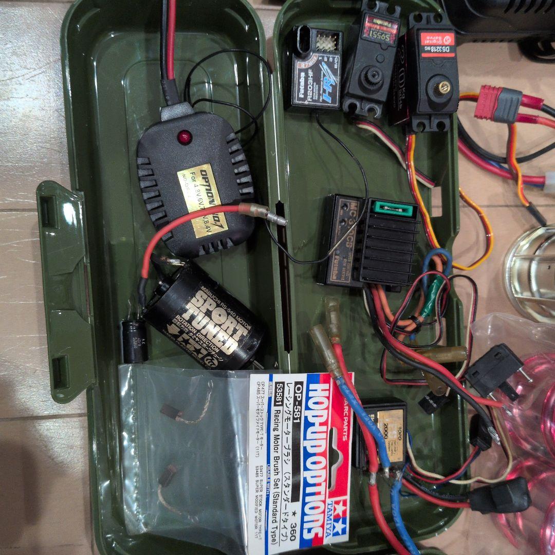 タミヤ ランチボックスとサイドバイパーまとめ売り