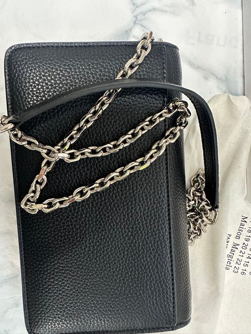 メゾンマルジェラ チェーンウォレット 黒