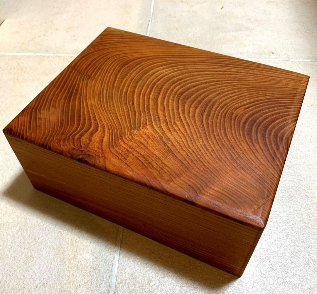 未使用　木製　ケヤキ　欅　木箱