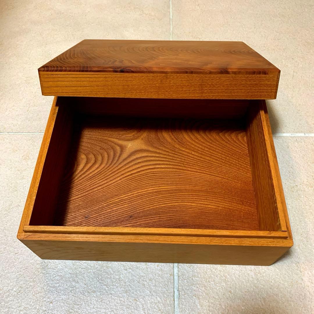 未使用　木製　ケヤキ　欅　木箱