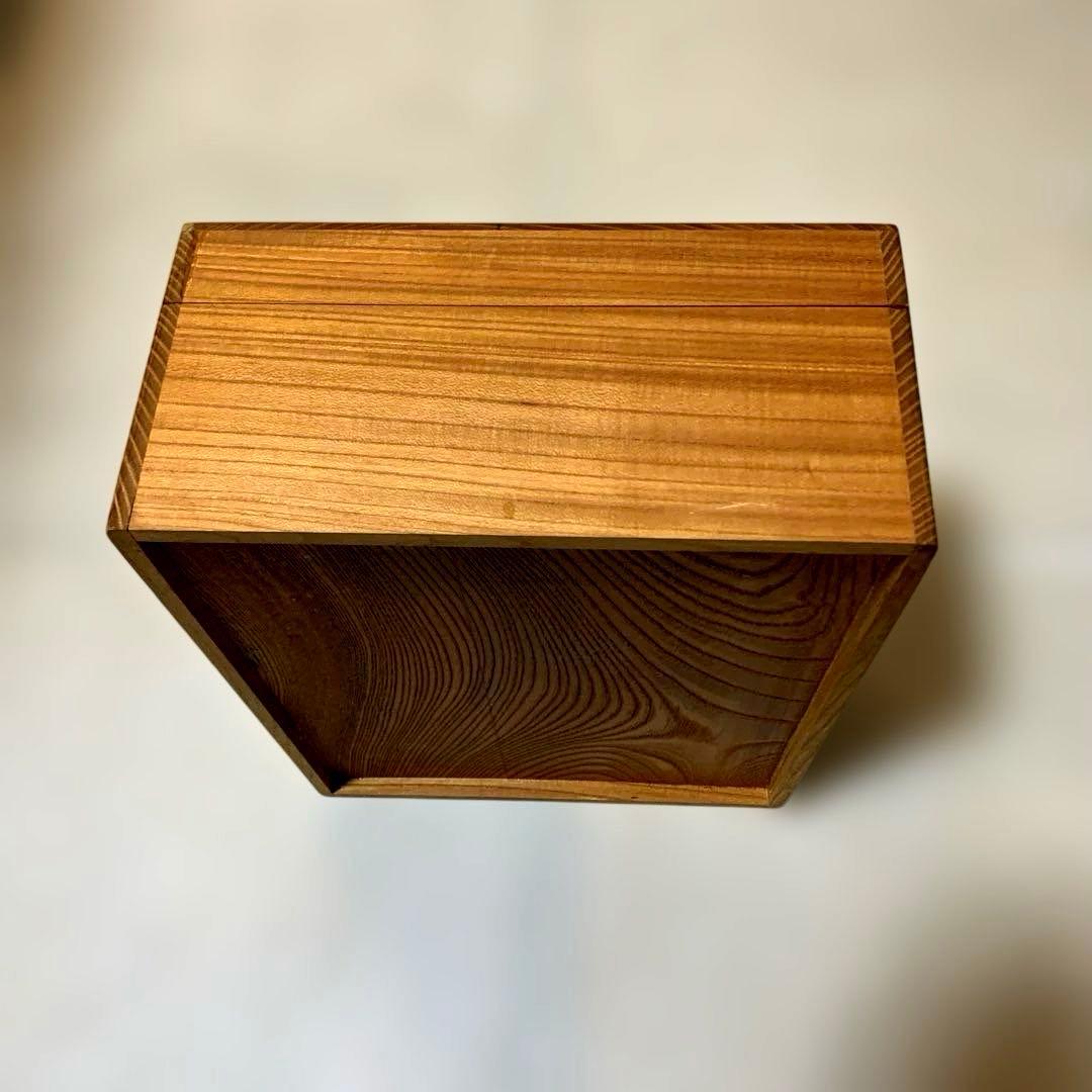 未使用　木製　ケヤキ　欅　木箱