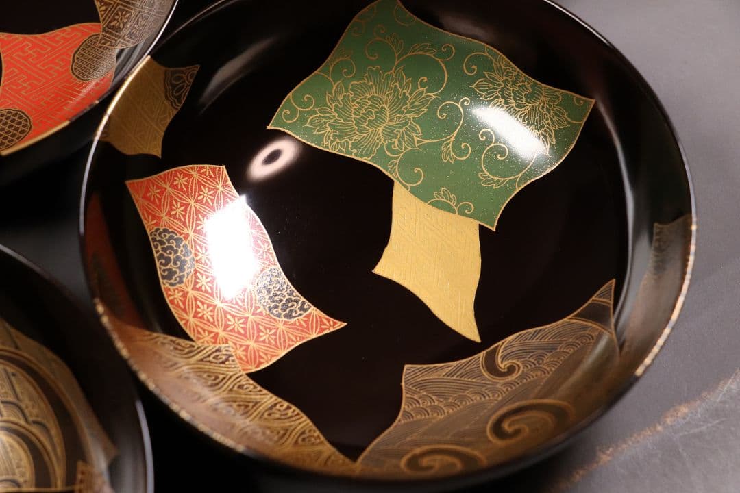 天然木漆塗 小紋伝統柄 蒔絵椀 五客 木箱入 黒塗 木製漆器 汁椀【CL65】