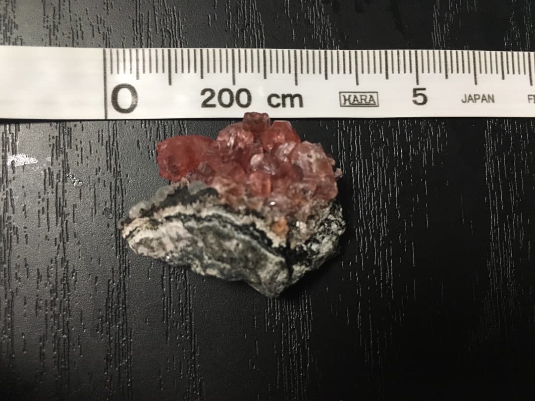 ロードクロサイト  原石 ペルー産 菱マンガン鉱