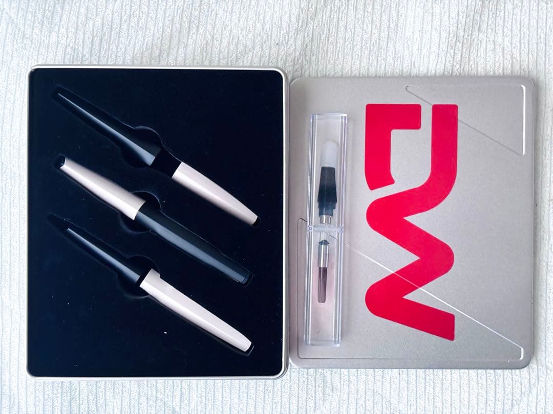 Gravity.Mobius ボールペン　万年筆　完品