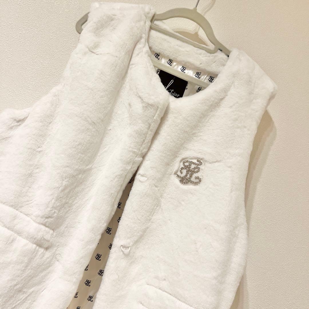 【♡】fairliar厚手ふわふわアウター　ベスト　ジャケット　モコモコ　ファー