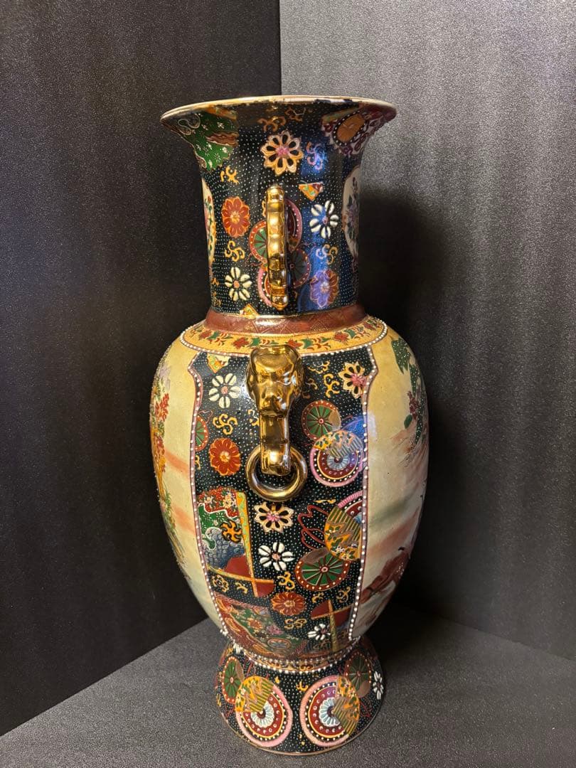 薩摩焼 大壺 着物美人画 騎馬武将 金彩色絵 青粒花瓶