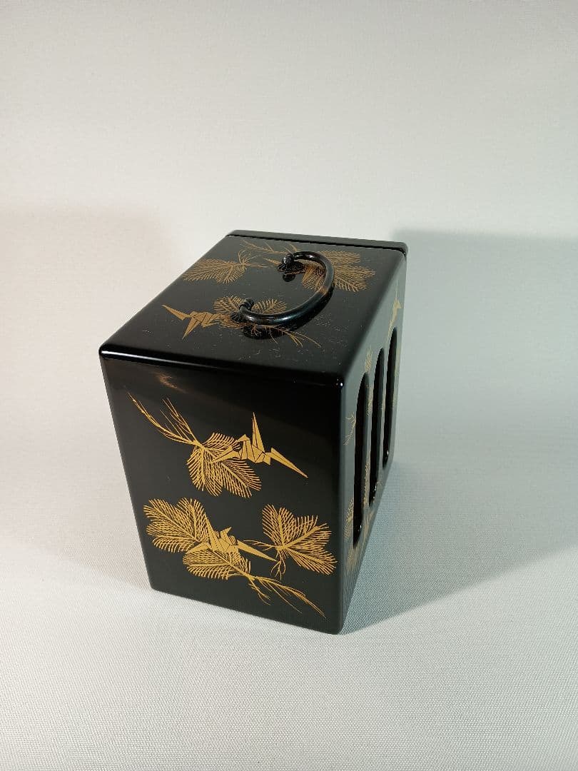 金蒔絵 豪華な徳島遊山箱 昭和中期