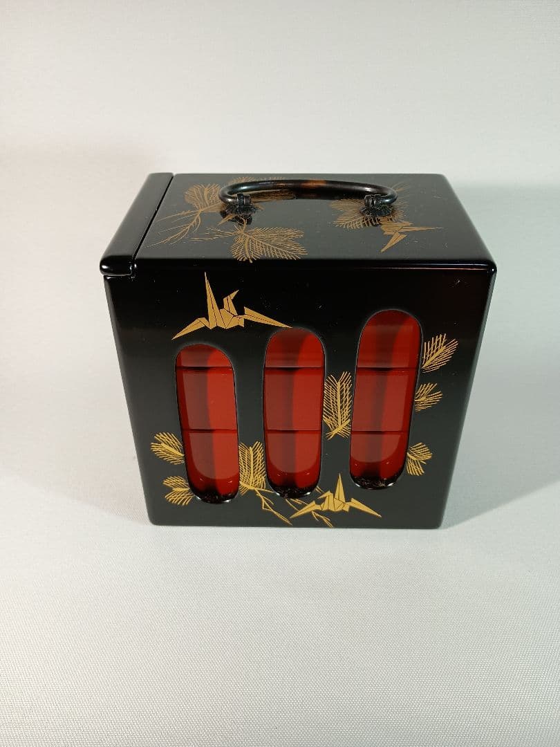 金蒔絵 豪華な徳島遊山箱 昭和中期