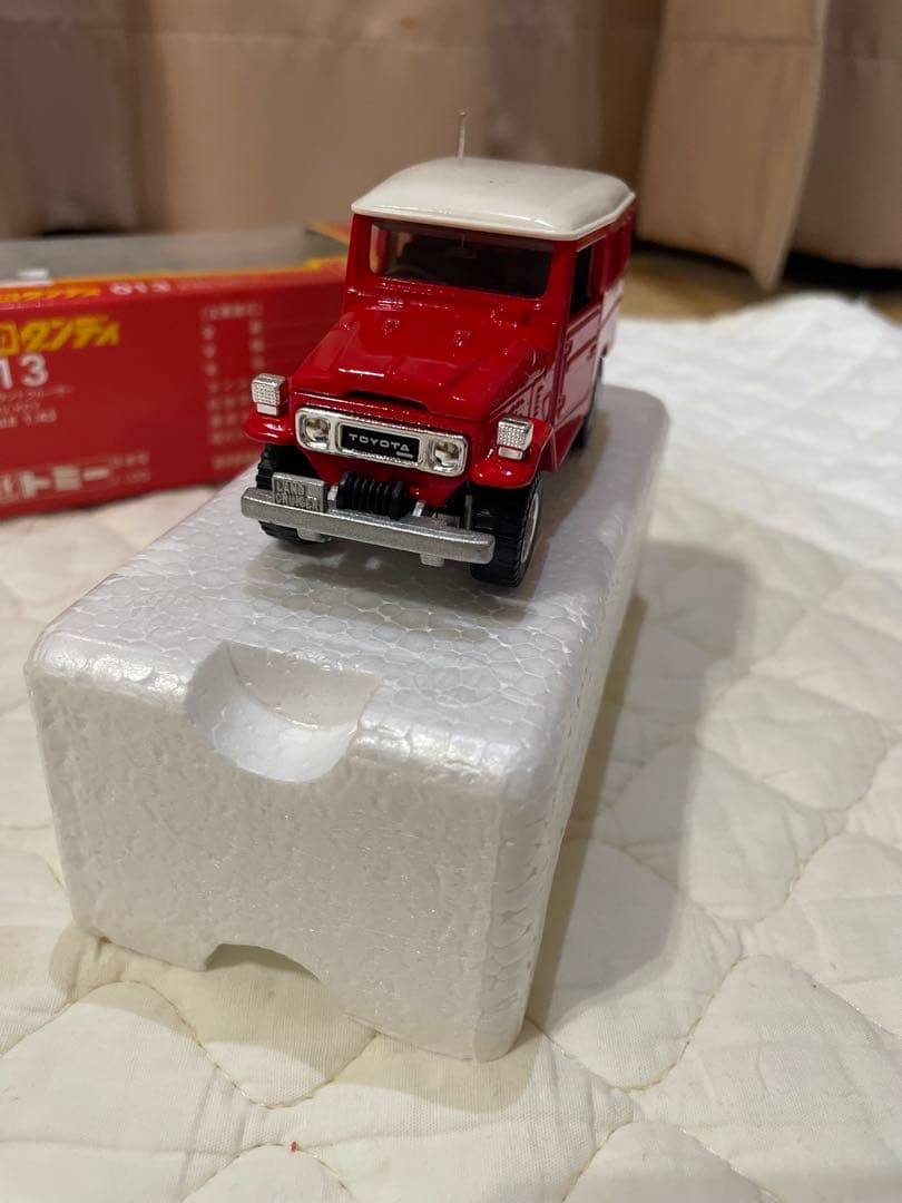 トミカダンディー　ランクルBJ41V