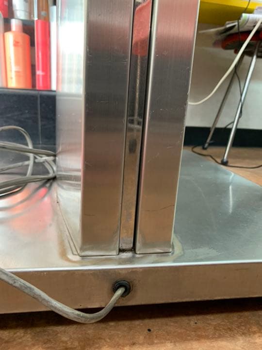 値下げしました。中古 電飾看板 ステンレス製 キャスター付