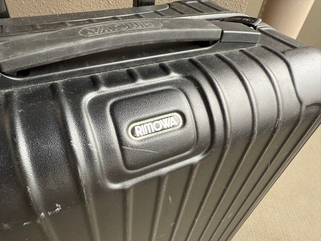 RIMOWA スーツケース　SALSA 33L