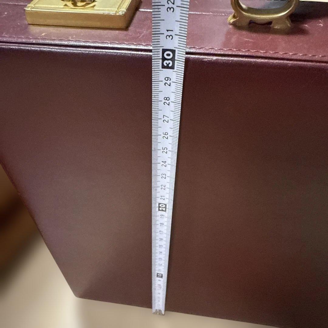 カルティエ　レザーアタッシュケース
