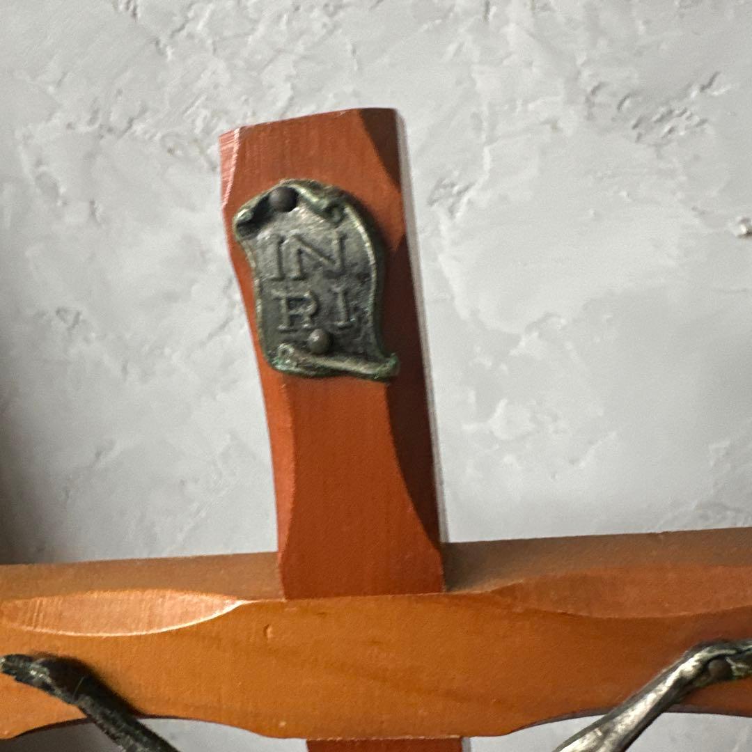 瞬間的お値下げ‼️木製十字架 INRI付き　ヴィンテージ