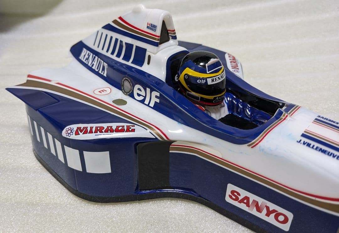 タミヤ Williams RENAULT FW18 ウィリアムズルノーFW18