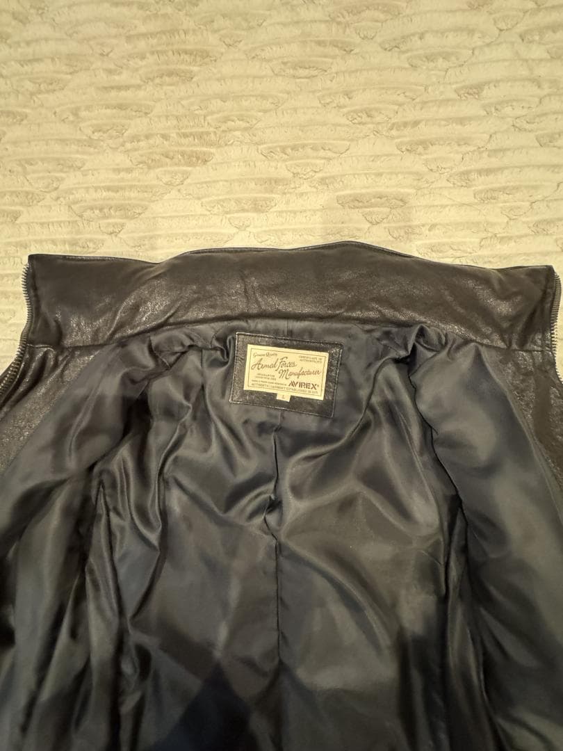 AVIREX ライダースダウン ゴートレザー デュポン社製ライナー 黒 L