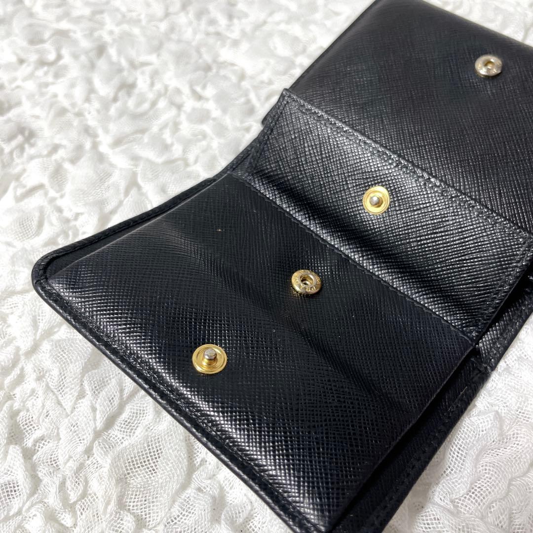 良品✨PRADA サフィアーノ　三つ折り財布　コンパクトウォレット　レザー　黒