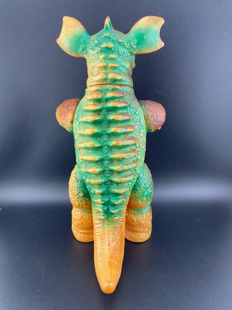 【中古品】バラゴン　マルサン　東宝　1966 当時物　ウルトラマン　フィギュア